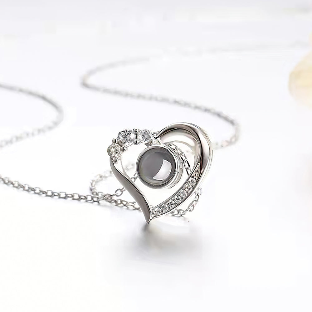 Heart Shaped Photo Projection Necklace