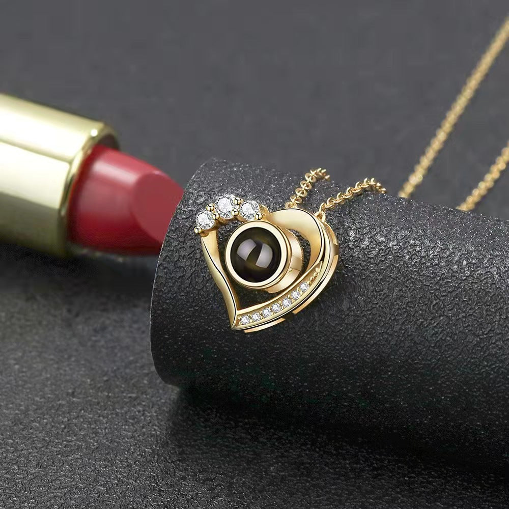 Heart Shaped Photo Projection Necklace